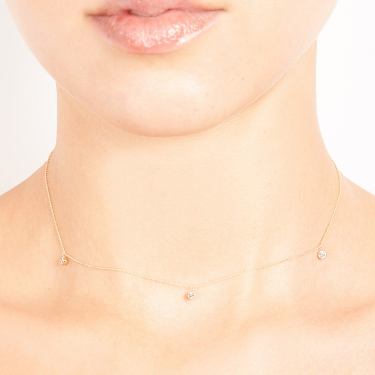 29 delicate necklaces now that we can show some skin again