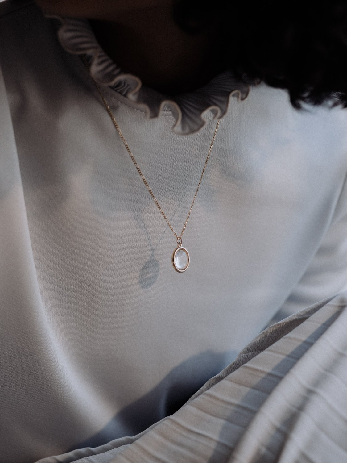 29 delicate necklaces now that we can show some skin again