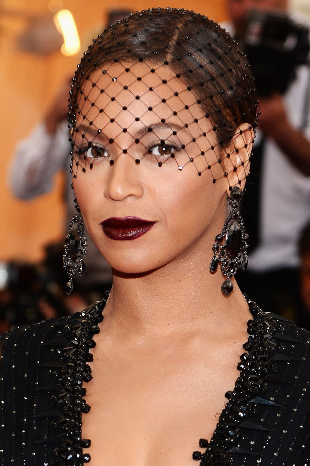 9 times beyoncé completely dropped the beauty mic