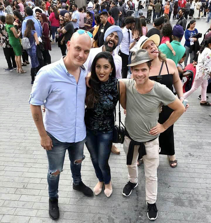 Alex-Reece-with-friends-at-Diljit-Dosanjhs-musical-concert-in-London.-Pic-1