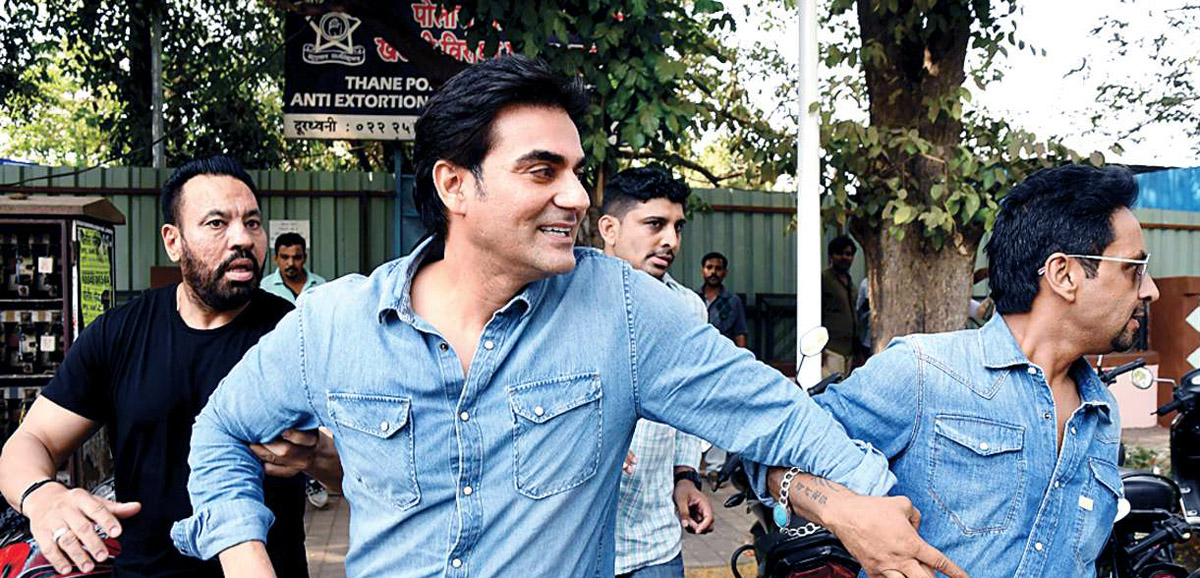 Arbaaz-Khan-heads-for-police-questionning-regarding-IPL-betting.-Pic-2-Image-courtesy-Internet