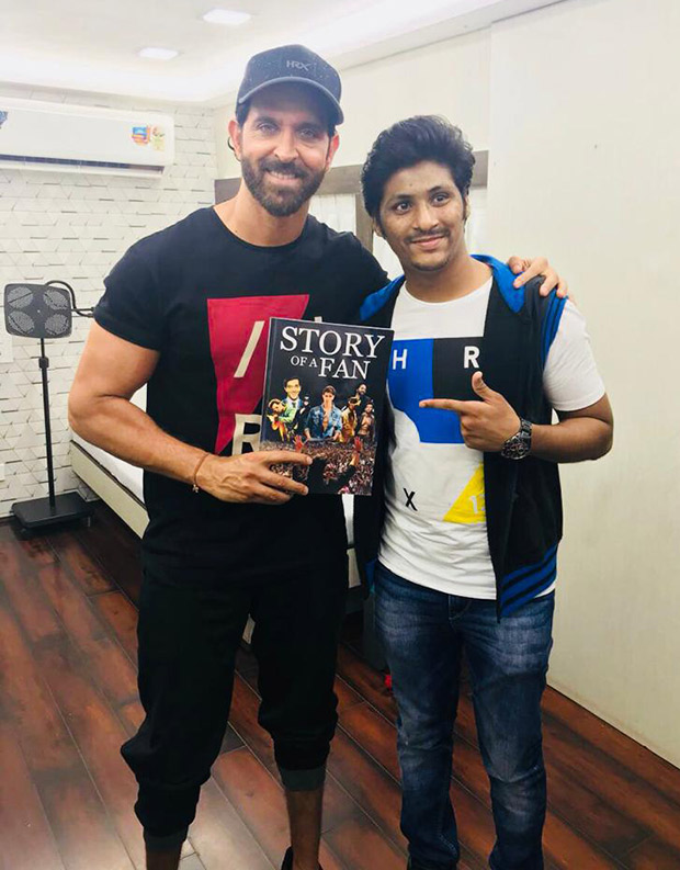 Hrithik Roshan receives this UNIQUE GIFT from a fan!