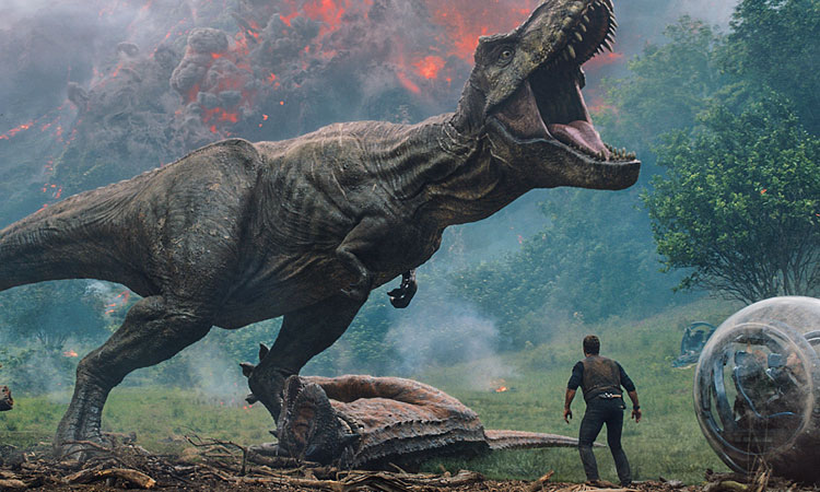 Jurassic World Fallen Kingdom (English) Review Image