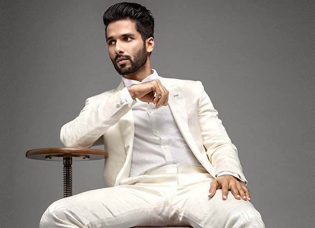 shahid kapoor suffers an injury; won’t be able to perform at iifa 2018