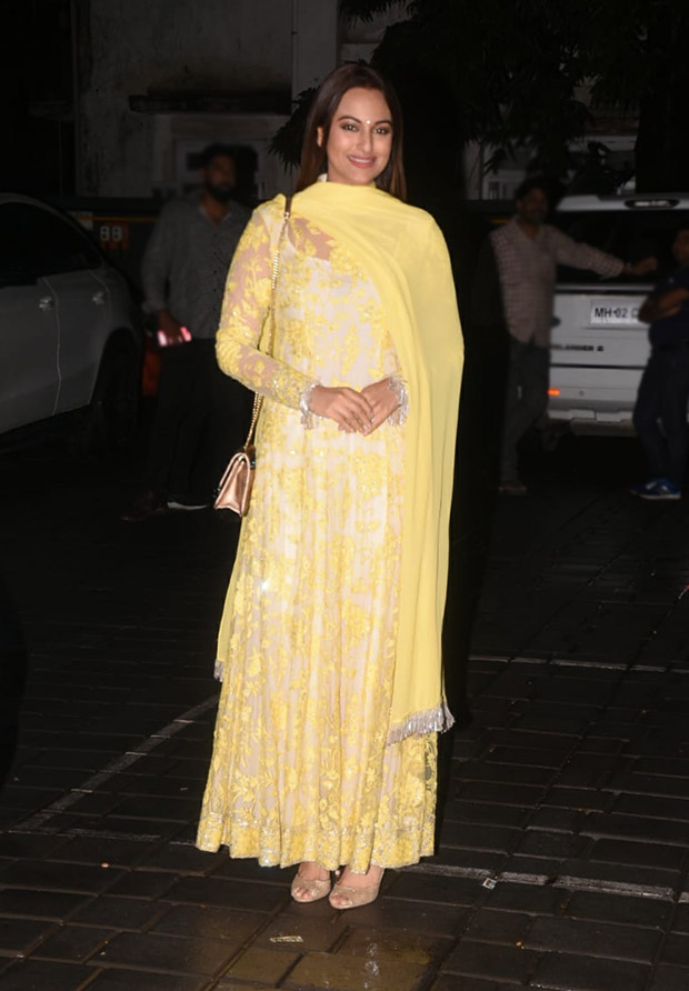 Sonakshi Sinha in Manish Malhotra at Aayush Sharma-Arpita Khan EID Bash (3)