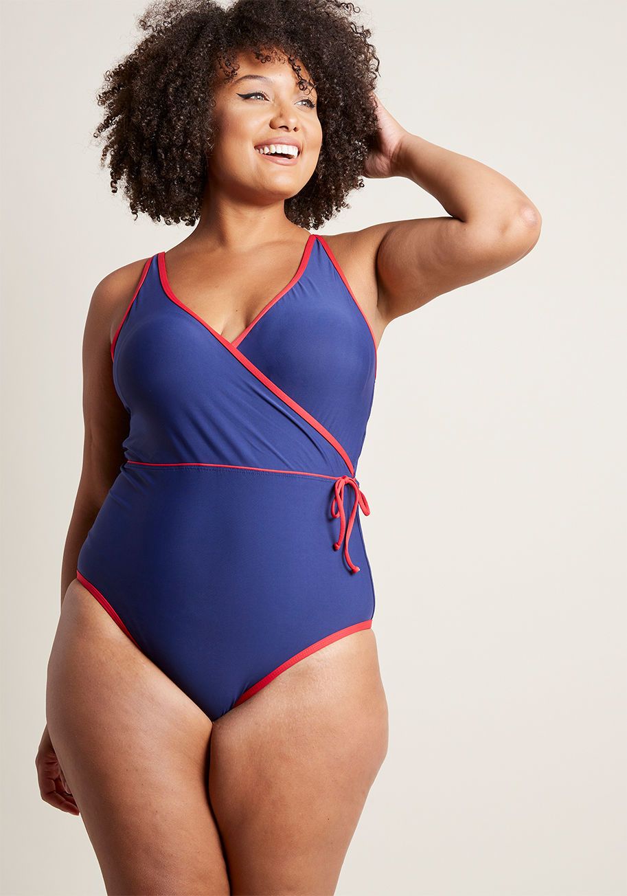 6 swimsuit trends made for plus-size women