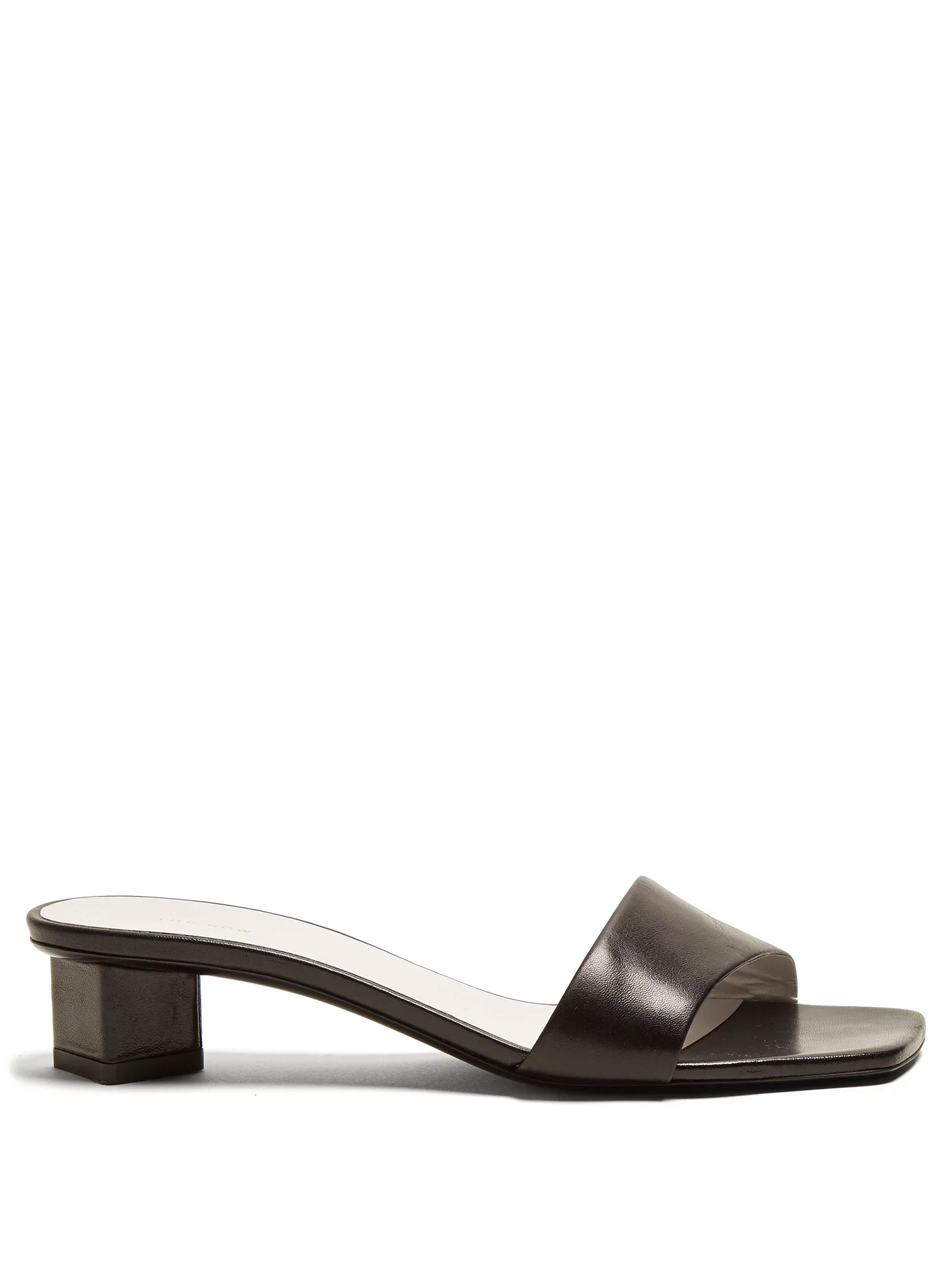 square toe sandals might be our favorite ’90s-inspired trend yet