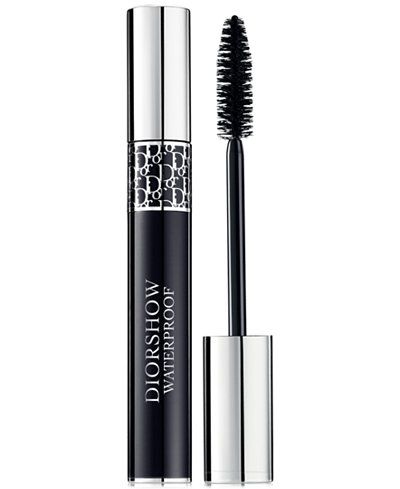 cry-proof mascaras that last through the vows, the first dance, & everything else