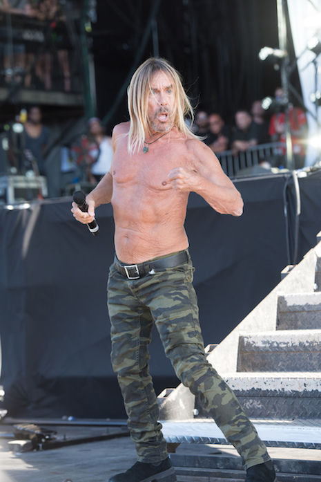 does iggy pop look like jennifer aniston’s evil older brother?