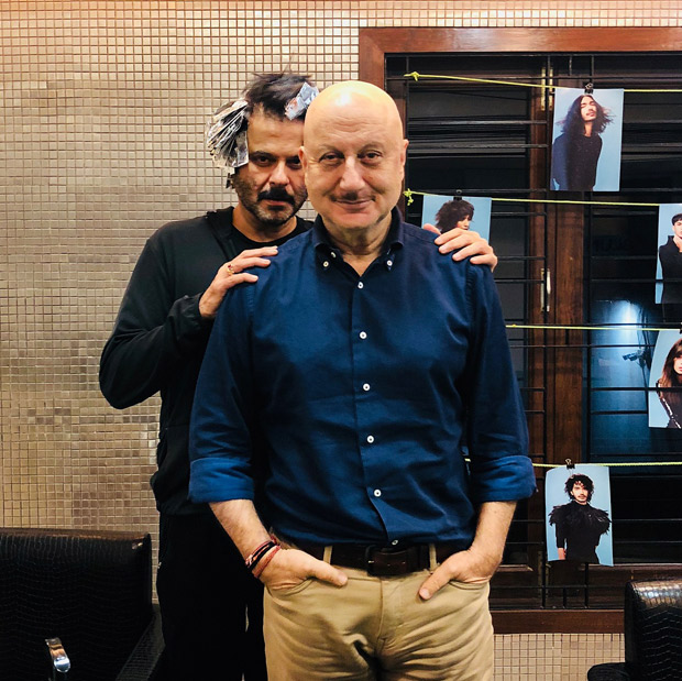 Anupam Kher’s quirky comment on his salon encounter with Anil Kapoor will leave you in SPLITS!