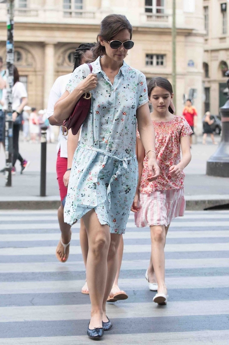 will suri cruise ever see her father again?