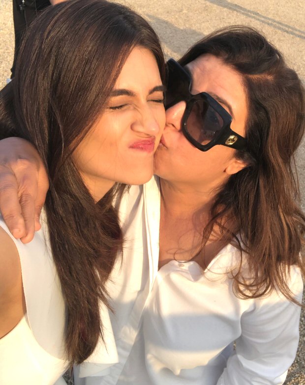 HOUSEFULL 4: Farah Khan shares pictures of Akshay Kumar, Kriti Sanon and Riteish Deshmukh from London