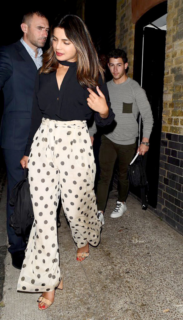 nick jonas takes his girlfriend priyanka chopra for birthday dinner in london