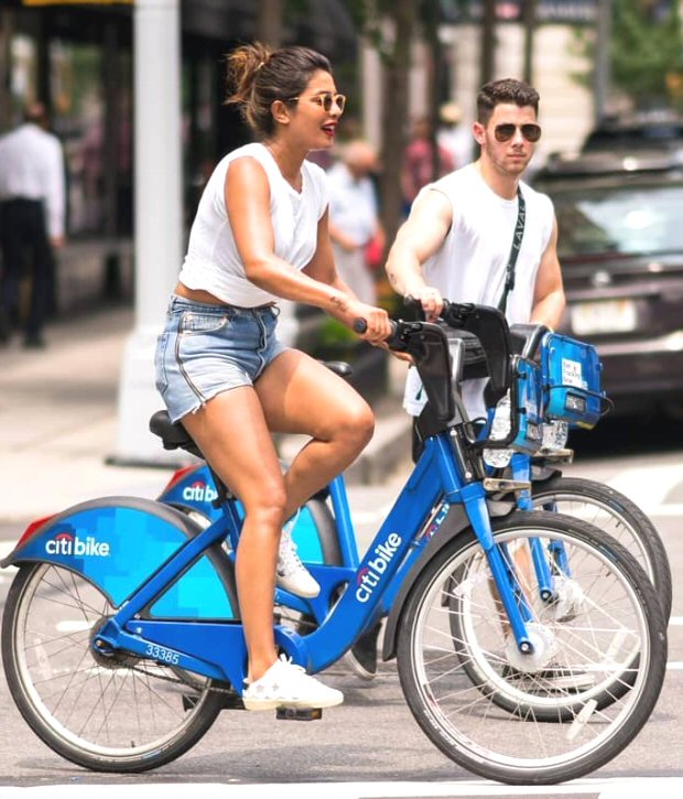 Priyanka Chopra spends 4th of July with beau Nick Jonas and his family; goes cycling with Nick, Joe Jonas and Sophie Turner