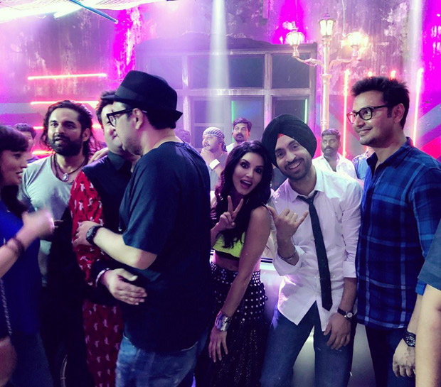 Sunny Leone, Diljit Dosanjh party hard after Arjun Patiala shoot completion