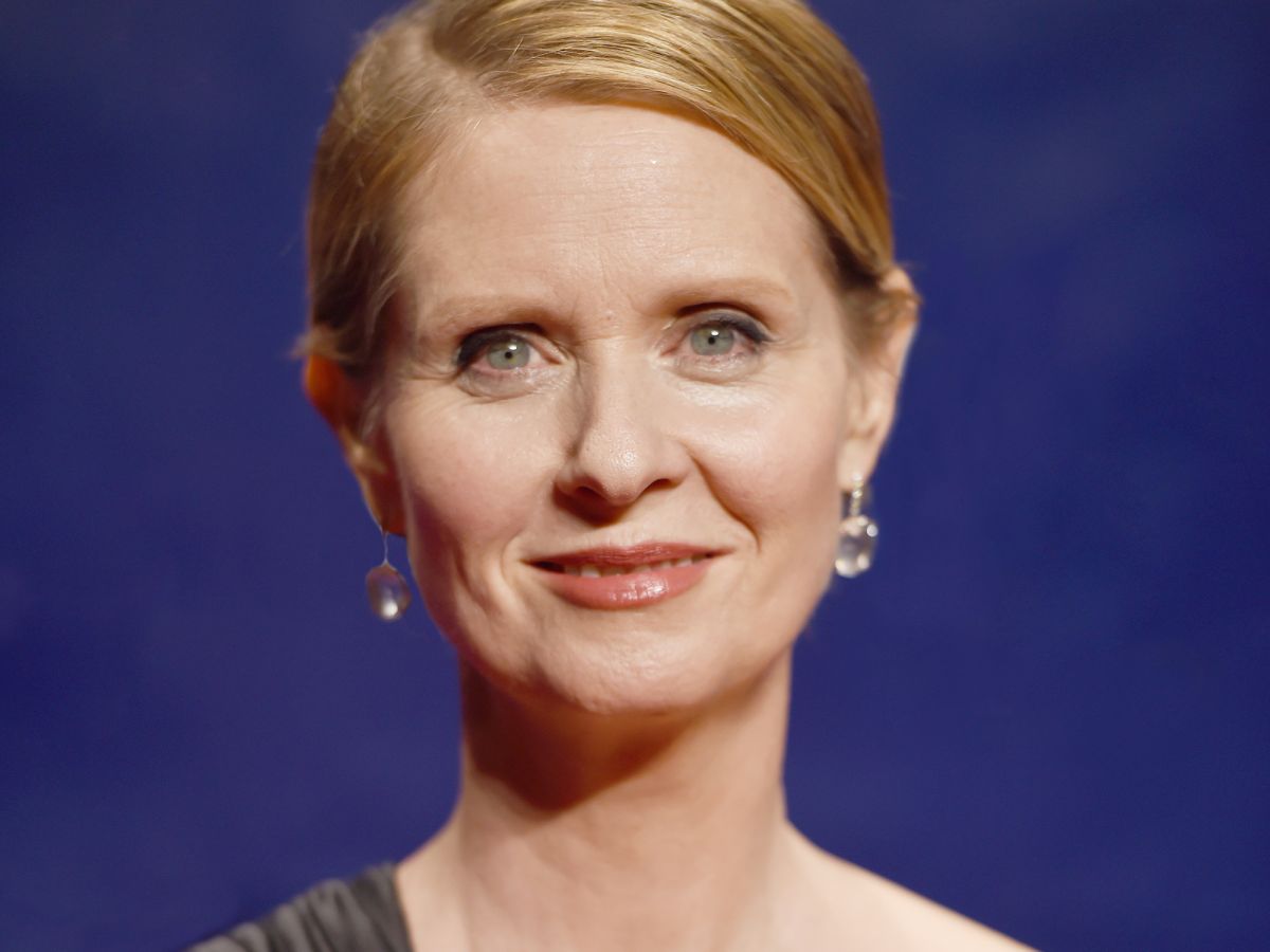 cynthia nixon takes on president trump & the white house over ice