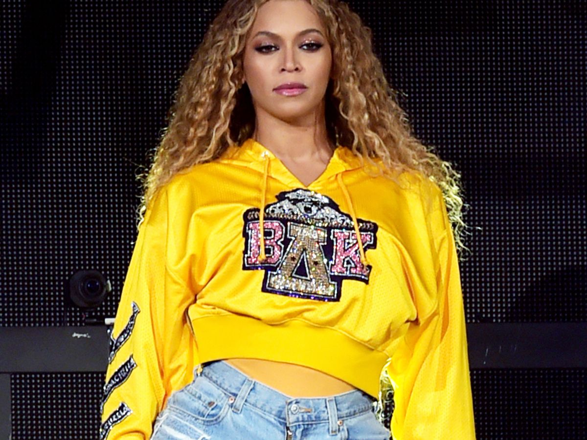 beyoncé is teaming up with balmain & 100% of proceeds go to charity