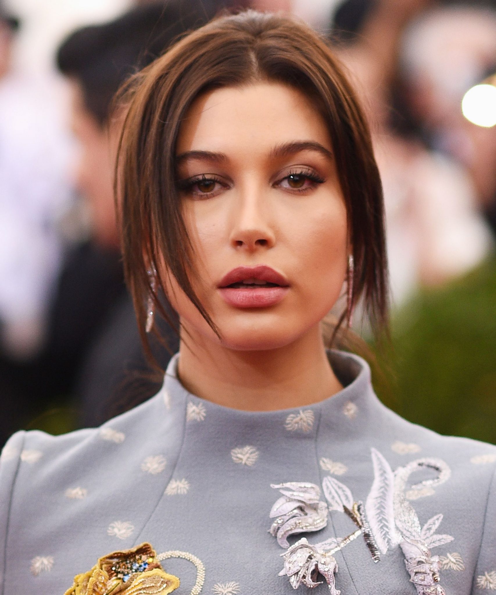 hailey baldwin’s beauty evolution, from teen belieber to actual fiancée of bieber