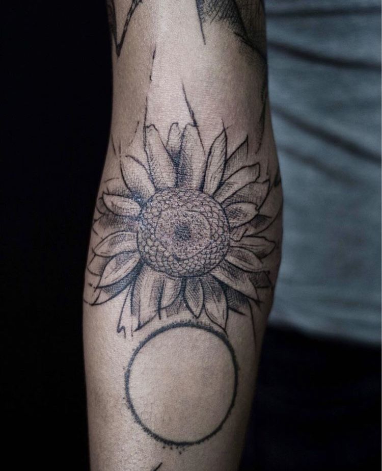 The One Tattoo You'll Be Asking For Before Summer Ends