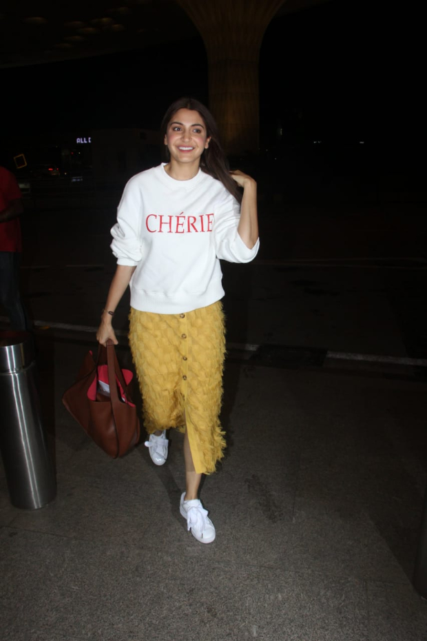 Here's why Anushka Sharma is flying to London in the midst of Sui Dhaaga promotions