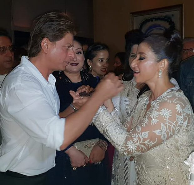 Shah Rukh Khan, Rekha, Vidhu Vinod Chopra, Sanjay Leela Bhansali shower Manisha Koirala with love on her birthday