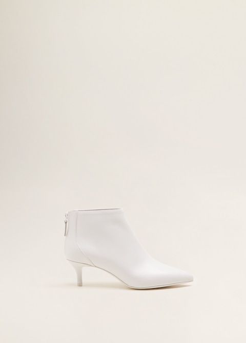 30 white boots that’ll stand out in a sea of black ones