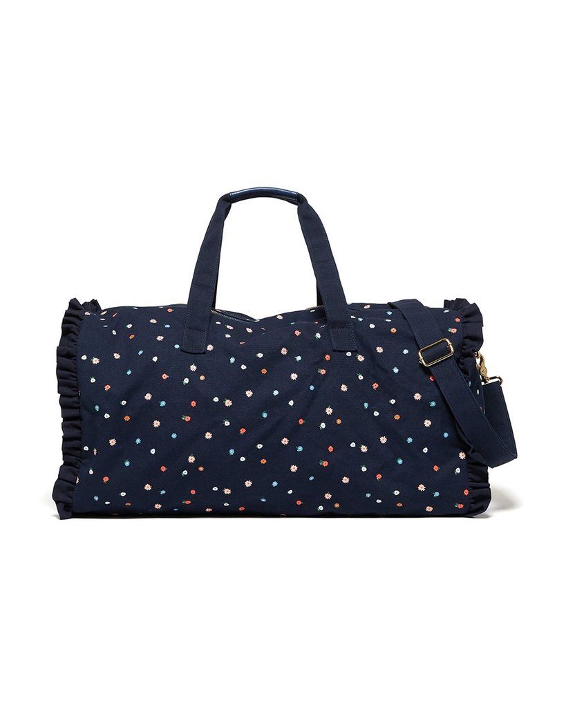 18 duffle bags to freshen up your travel style