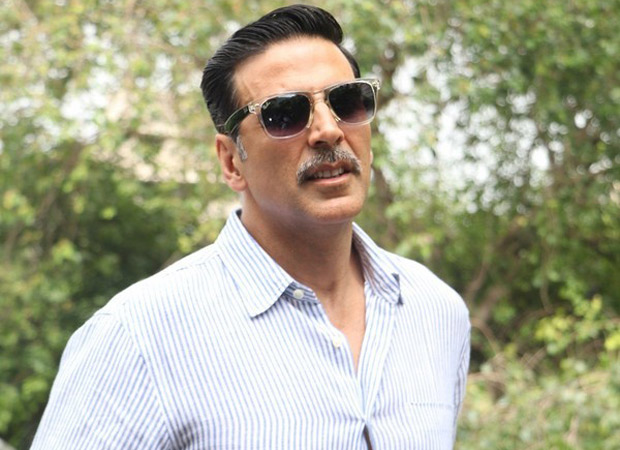 Akshay Kumar donates Rs. 5 lakhs to acid attack survivor Laxmi Agarwal