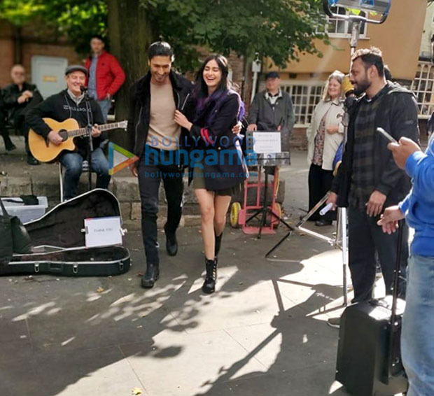 Vidyut Jammwal shoots ROMANTIC sequence with Adah Sharma for Commando 3
