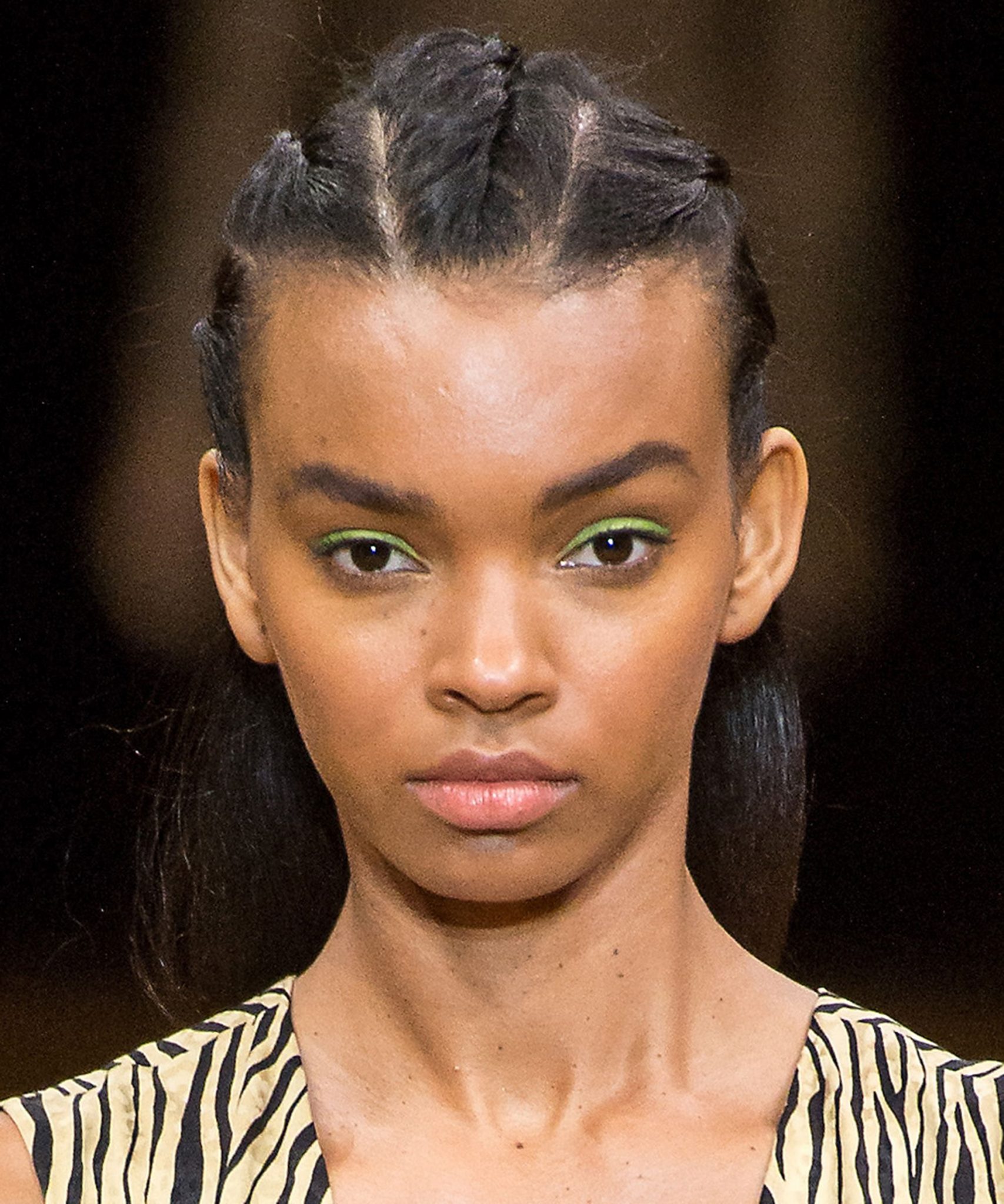 5 fall makeup trends that work on & off the runway
