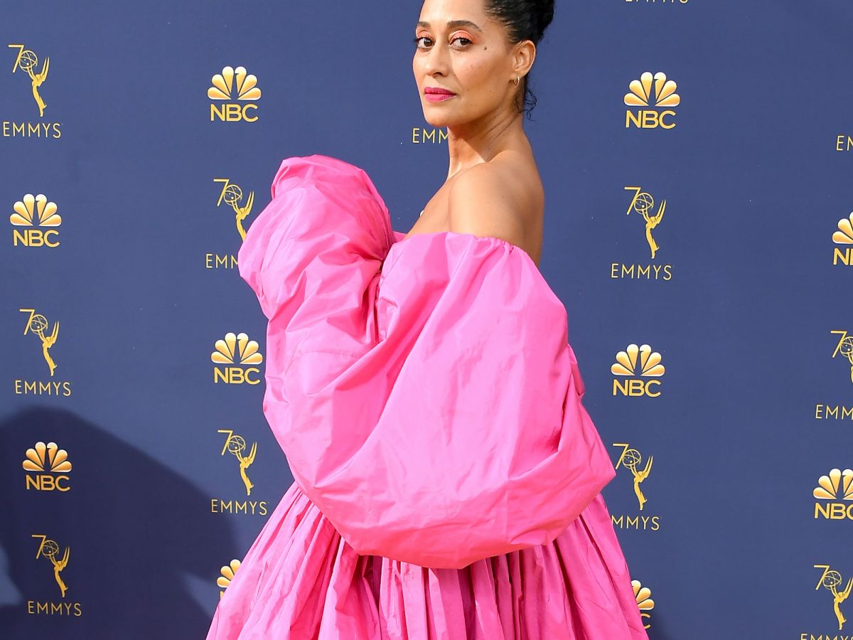 tracee ellis ross turned up the volume on the emmys red carpet