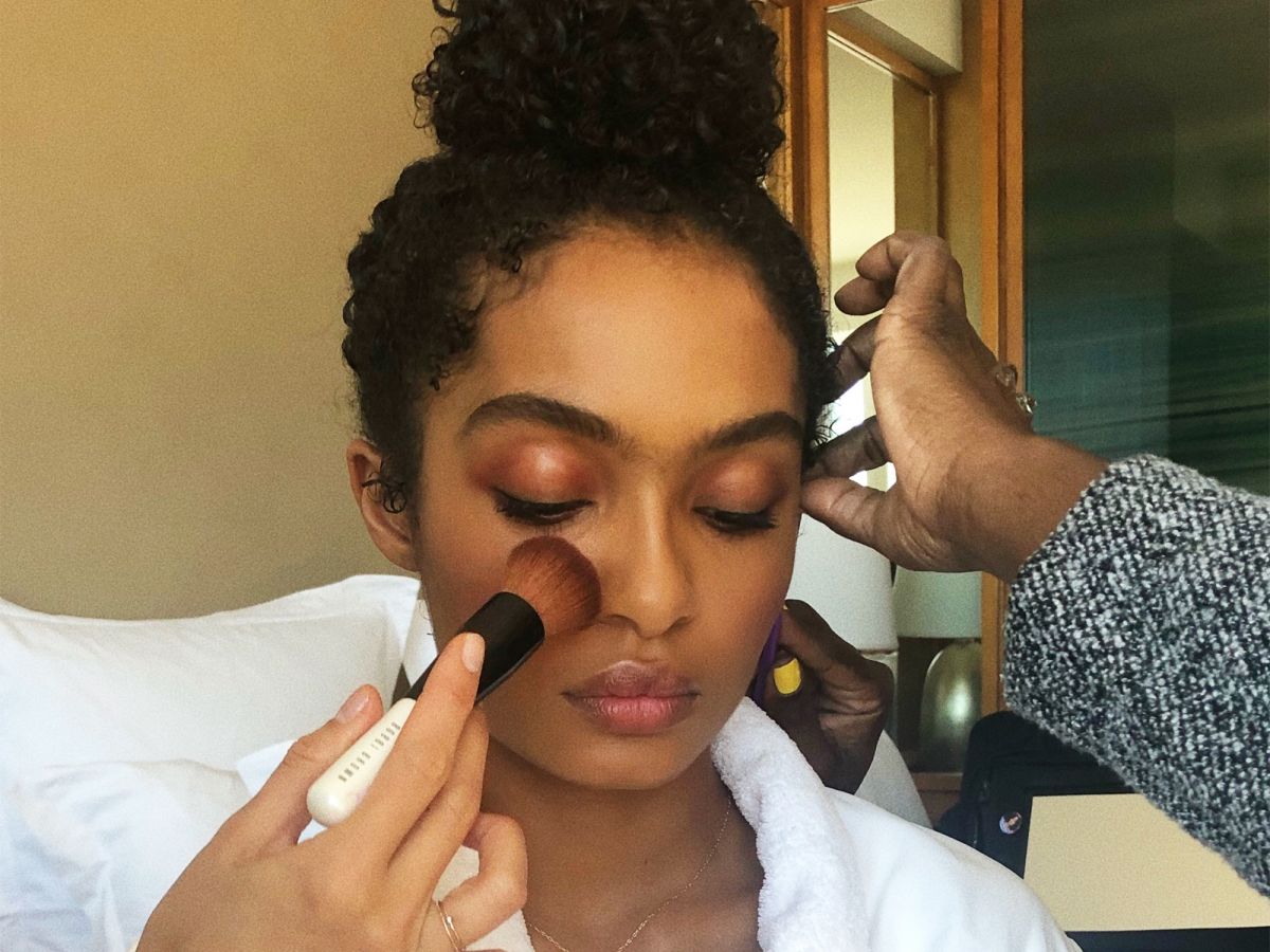 yara shahidi’s glowing emmys makeup only required 3 products