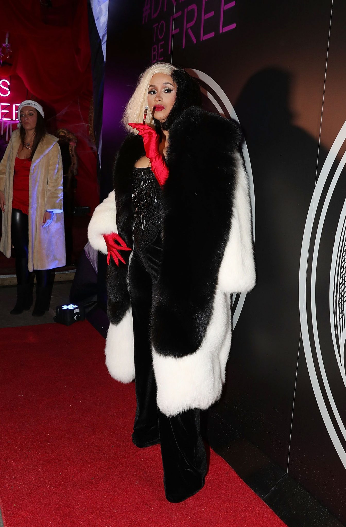 these celebrities absolutely slayed at halloween