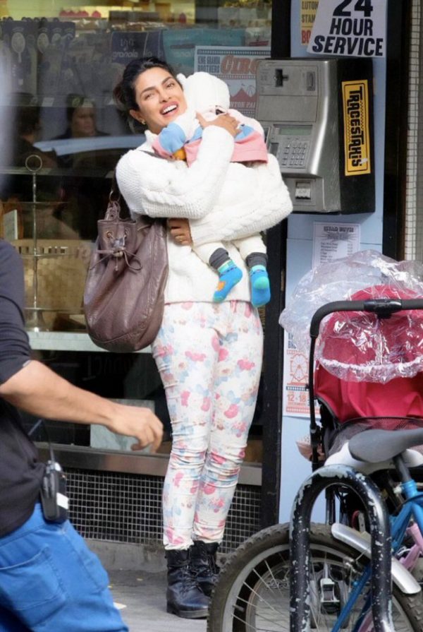 FIRST PIC LEAKED Priyanka Chopra shoots with a baby for Farhan Akhtar’s The Sky Is Pink (see pics)
