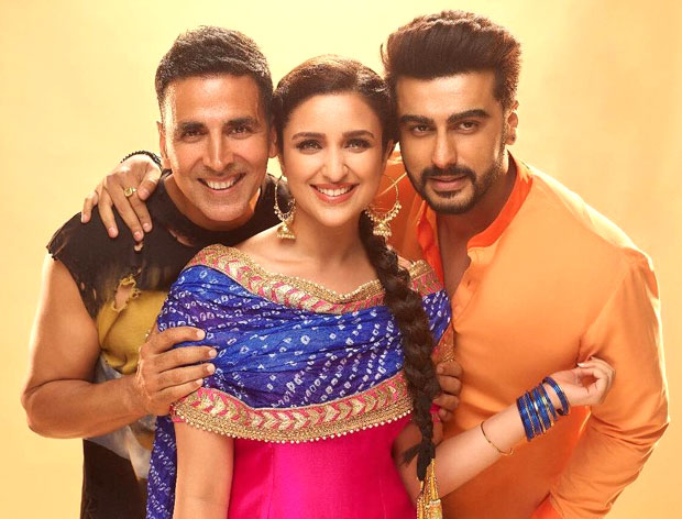 Namastey London meets Namaste England: Akshay Kumar strikes a pose with Arjun Kapoor - Parineeti Chopra