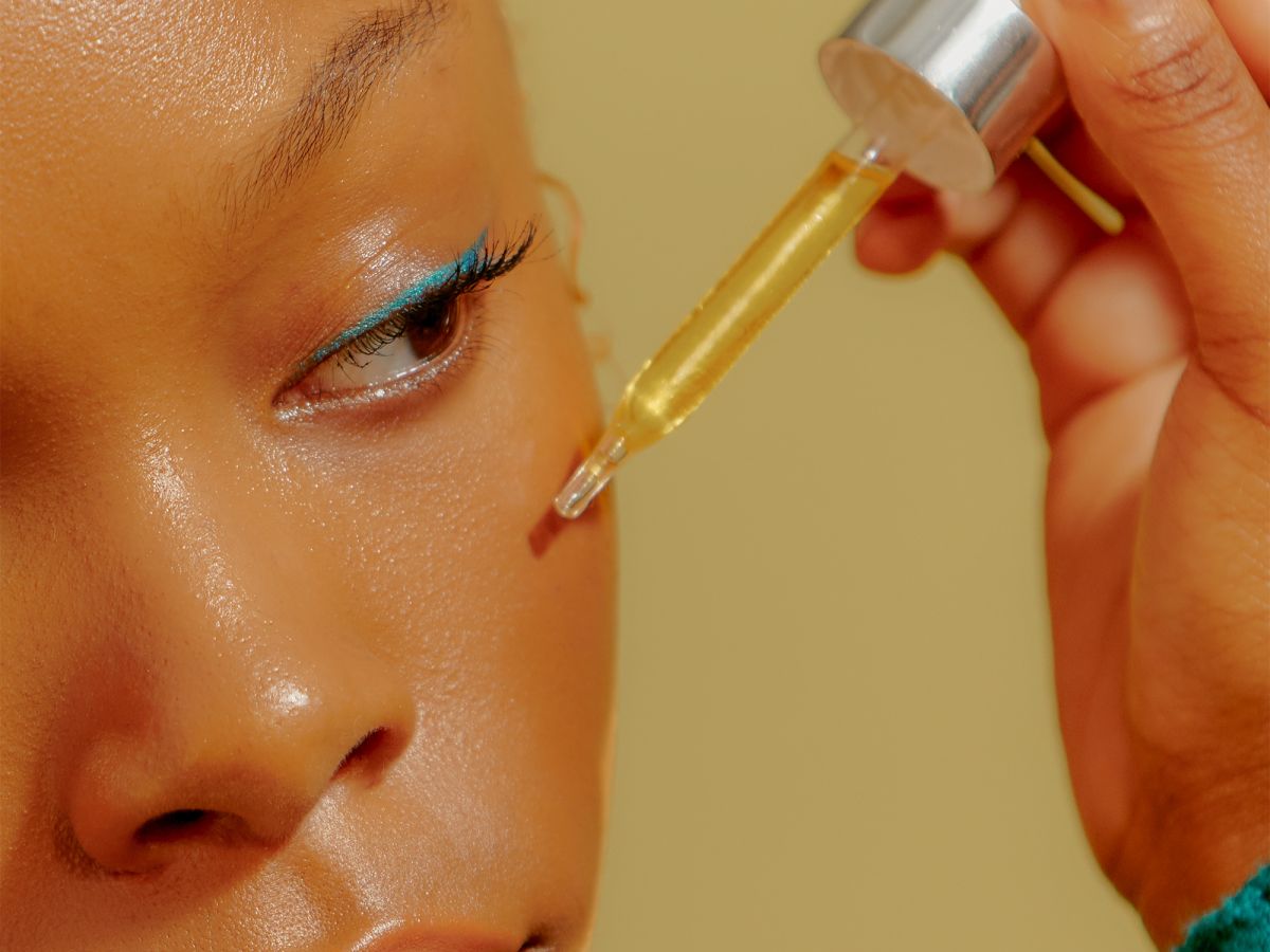 is hyaluronic acid actually making your dry skin worse?