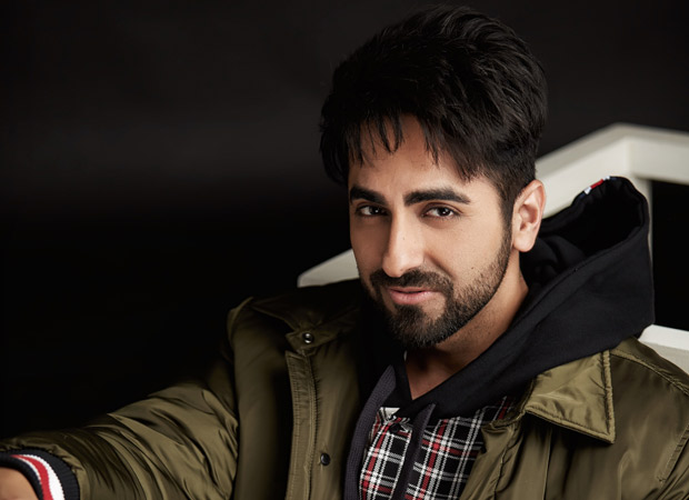 Ayushmann Khurrana endorses two variants of Samsung mobiles!