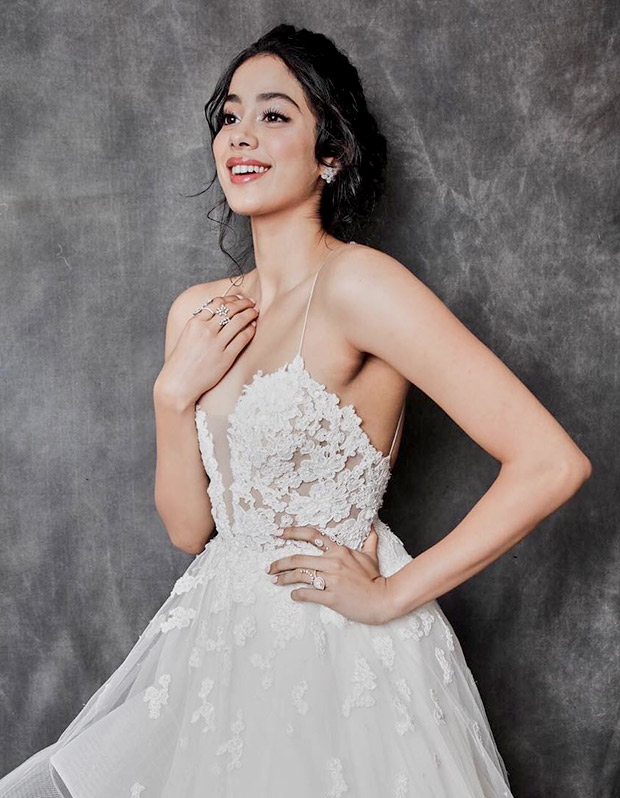 Janhvi Kapoor in Reem Acra for Lux Gold Rose Awards 2018 (1)