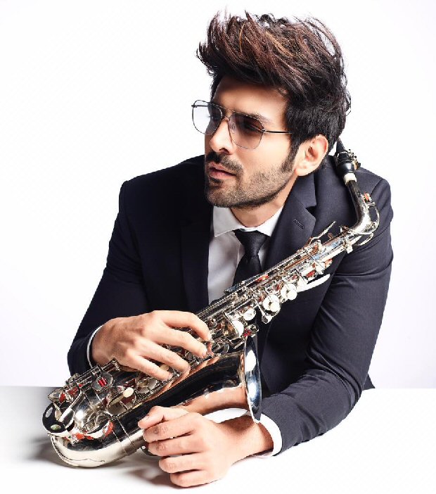 Kartik Aaryan roped in as the face of eyewear brand IRUS