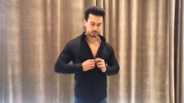 Student Of The Year 2 star Tiger Shroff shares his dance version of 'Ishq Wala Love' and you can't stop watching it