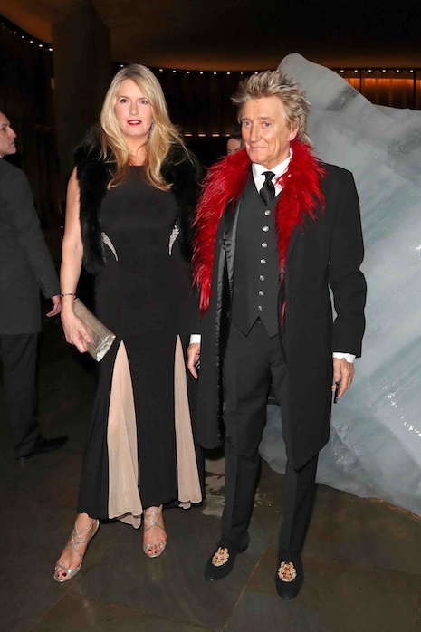 rod stewart is still a snappy dresser