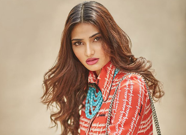 After Karthik Aaryan, ATHIYA SHETTY is the latest to join the Bollywood gang of VEGETARIAN eaters!