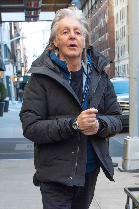 paul mccartney finally “worked out” his hair color
