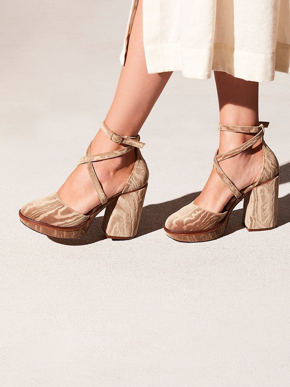 18 comfortable heels you can actually dance in