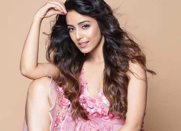 Bigg Boss 12 contestant Srishty Rode gets hospitalized; she is currently recovering well