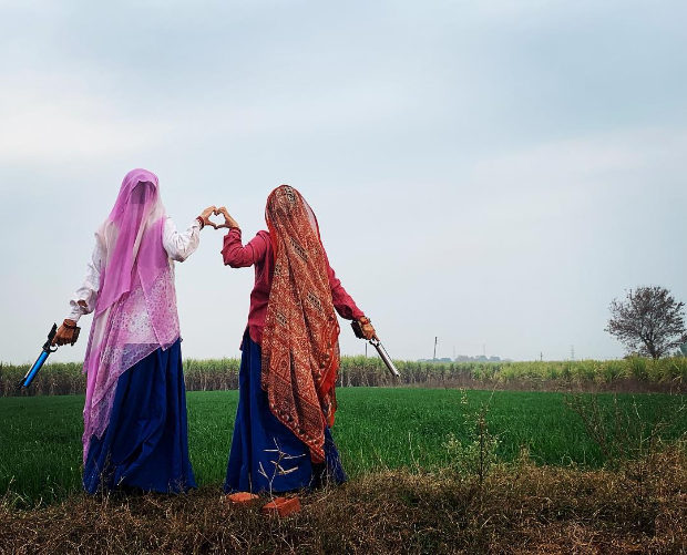 FIRST LOOK: Bhumi Pednekar and Taapsee Pannu are all about guns and their desi avatars in Saand Ki Aankh 
