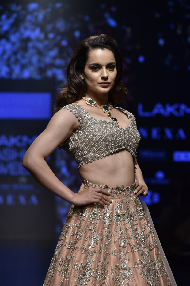 Kangana Ranaut for Anushree Reddy at LFW 2019 Summer_Resort (2)