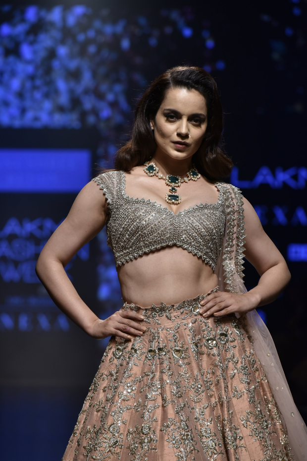 Kangana Ranaut for Anushree Reddy at LFW 2019 Summer_Resort (3)