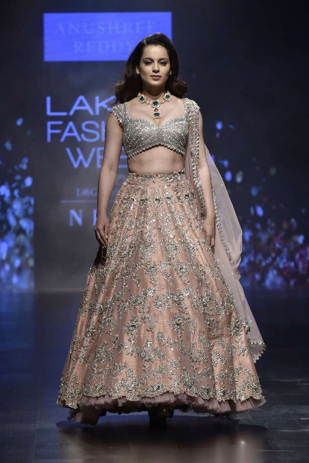 Kangana Ranaut for Anushree Reddy at LFW 2019 Summer_Resort (4)