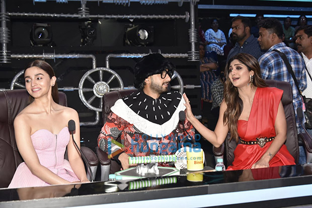 Find out why Ranveer Singh got teary eyed on the sets of Super Dancer